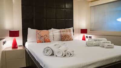 Guest Cabin