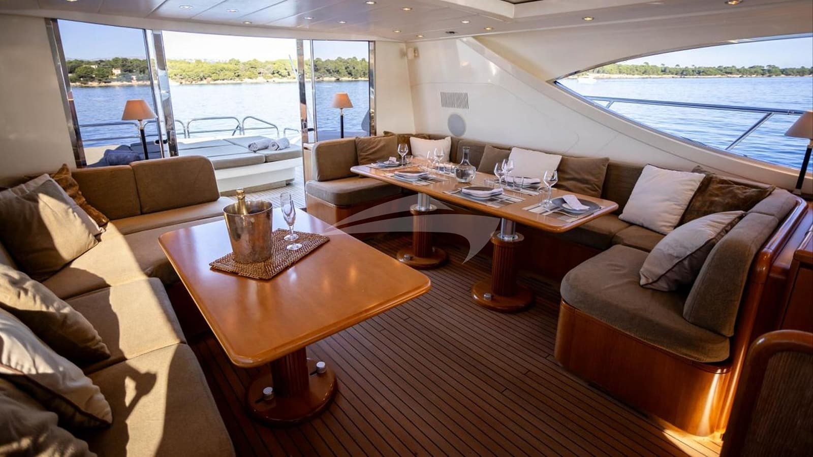 BEST MOUNTAIN, photo from the yacht portfolio 27