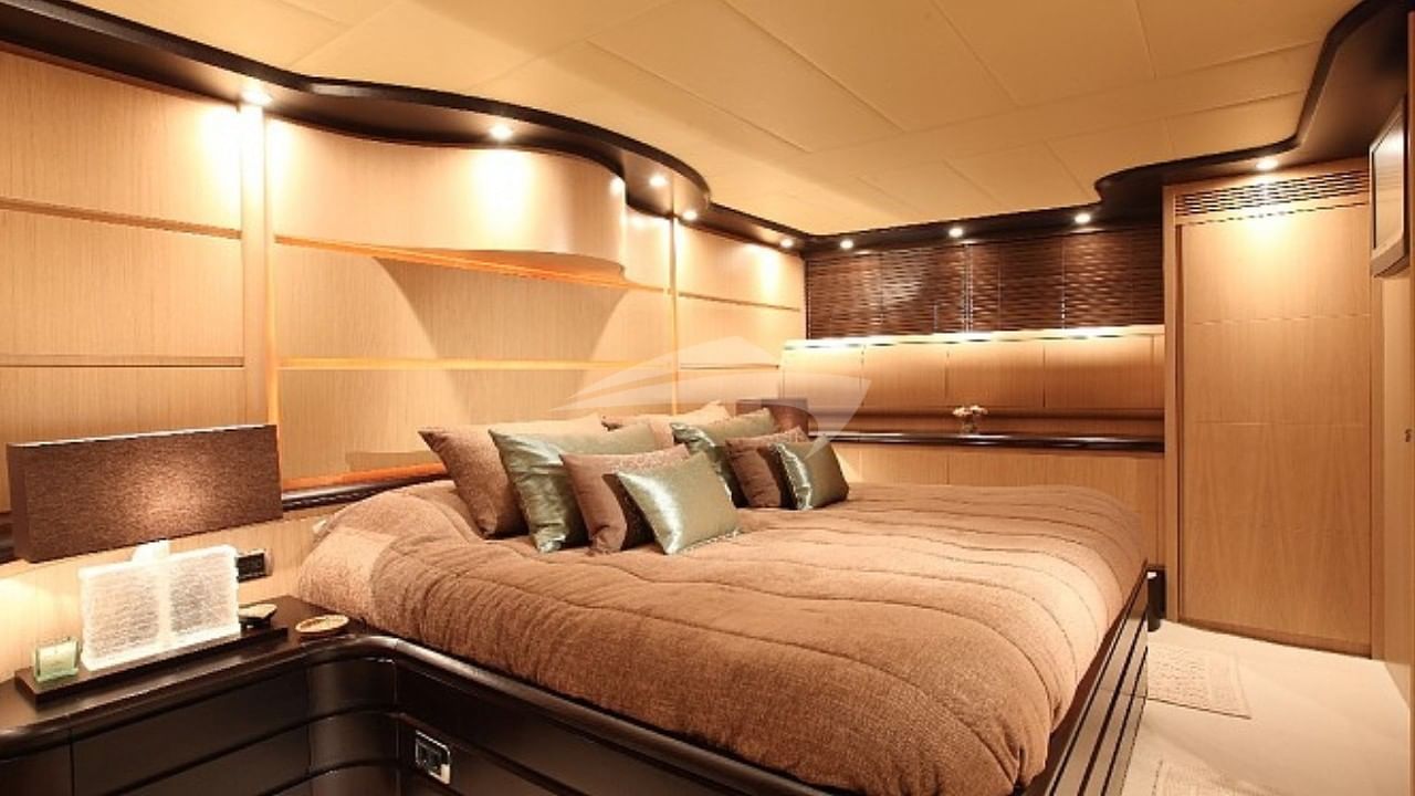 VIP Cabin