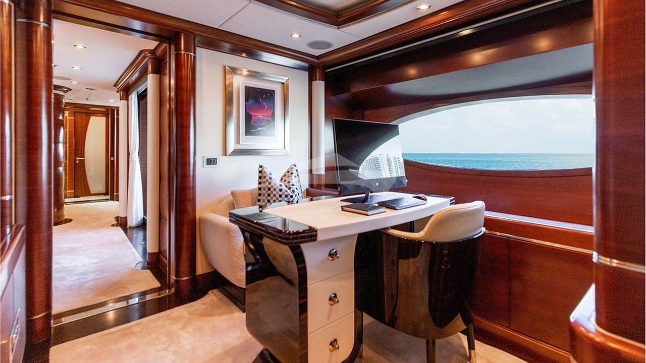 MAIN DECK MASTER STATEROOM STUDY