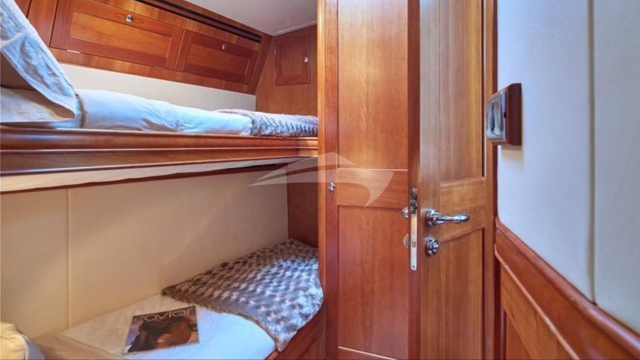 DARK_STAR_OF_LONDON_Trehard_Sailing_Yacht_for_charter_BGYB_010