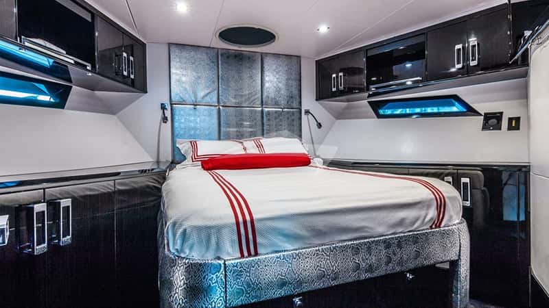 SEXY 24m motor yacht charter, photo 6
