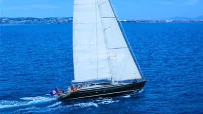 THANDEKA - At Sail