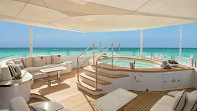 Sun deck jacuzzi