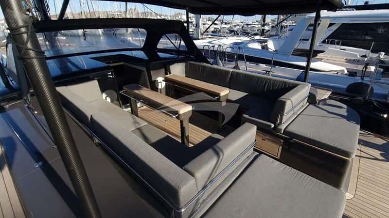 YKNOT 22m sailing yacht charter, photo 10