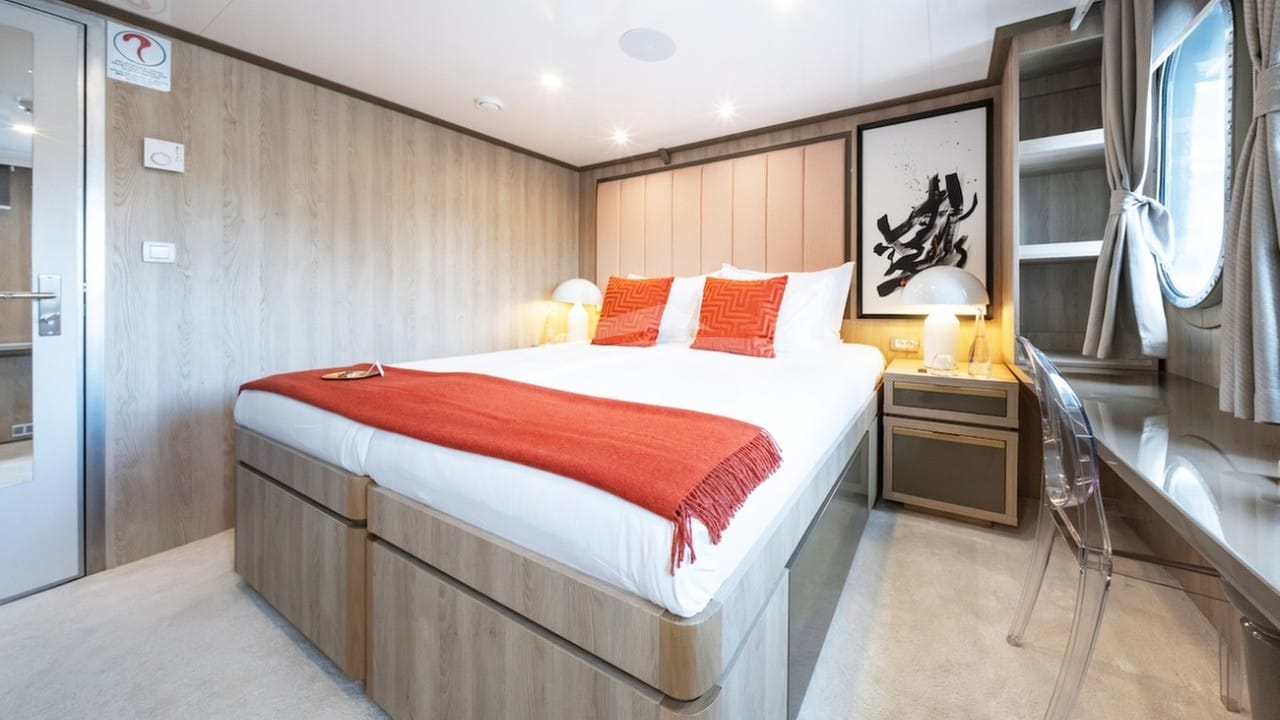 Guest twin/double stateroom