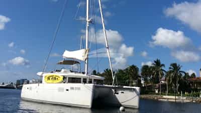 Delicia waiting for your charter!