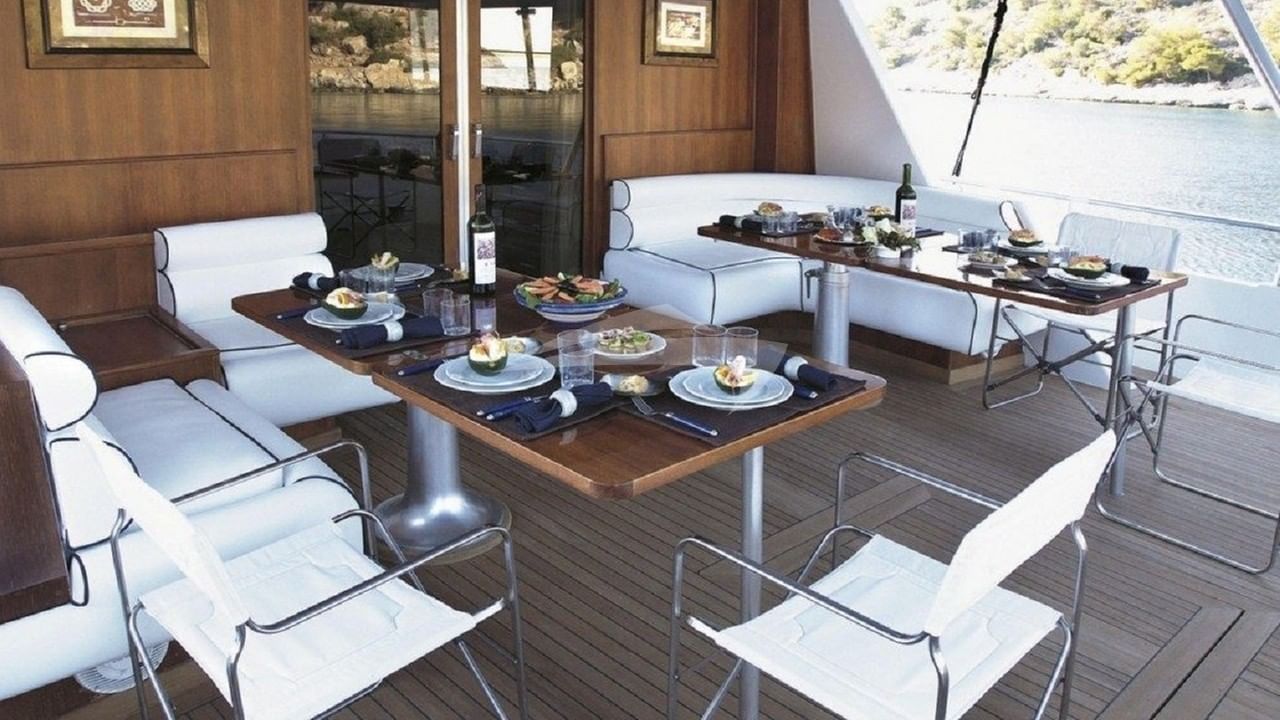 Aft Deck Dining
