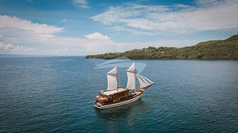 SAMSARA SAMUDRA 42m sailing yacht charter, photo 6