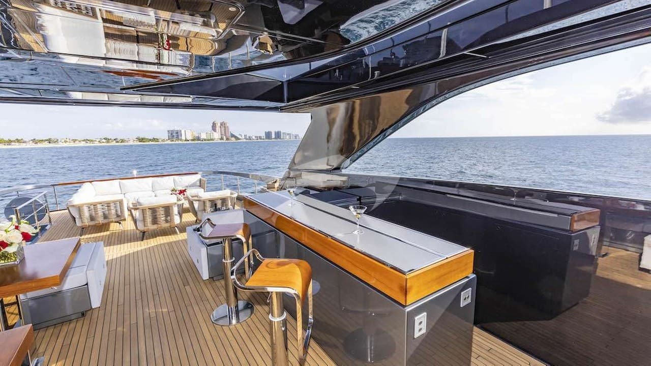 NO SURRENDER, photo from the yacht portfolio 14