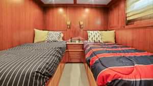 Twin Cabin