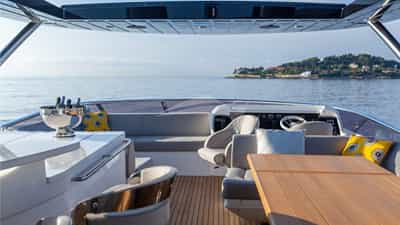 Flybridge