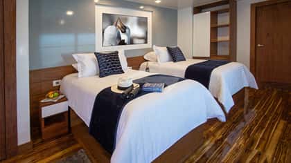 INFINITY 49m motor yacht charter, photo 7