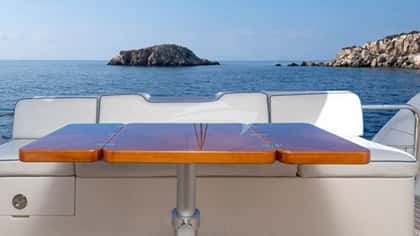 C&A 17m motor yacht charter, photo 13