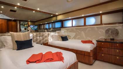 SWEET ESCAPE 40m motor yacht charter, photo 13