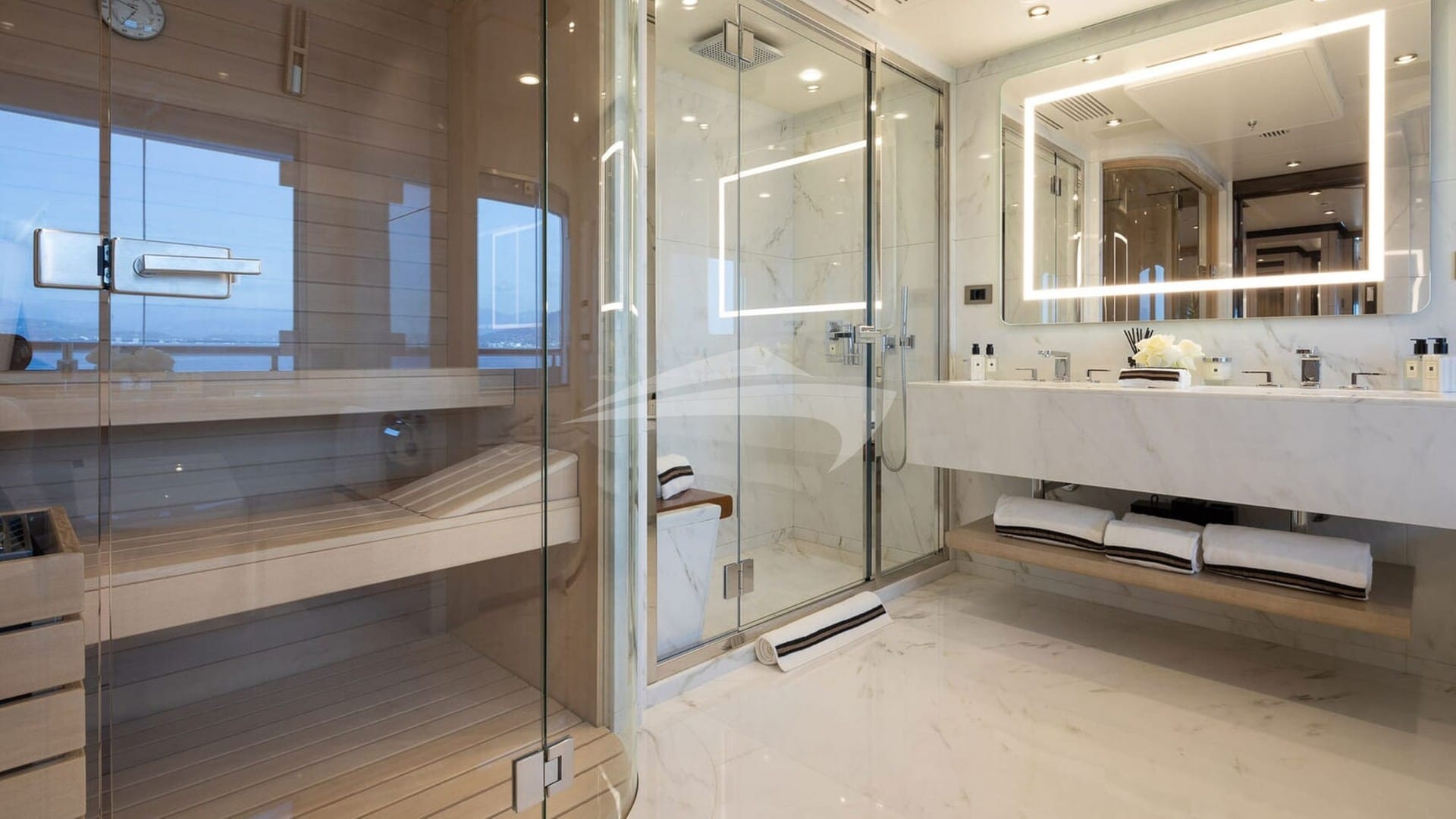 Motor Yacht TRIUMPH sauna