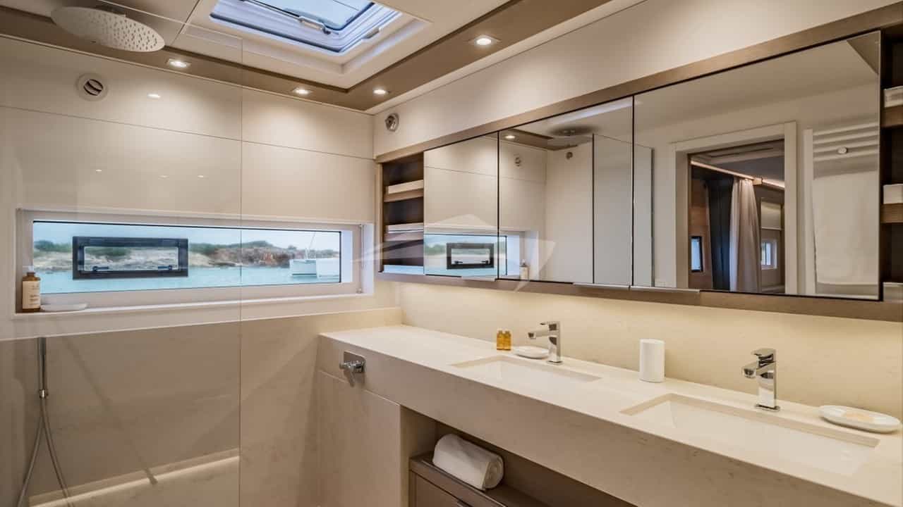FW Master cabin - N. Claris pic