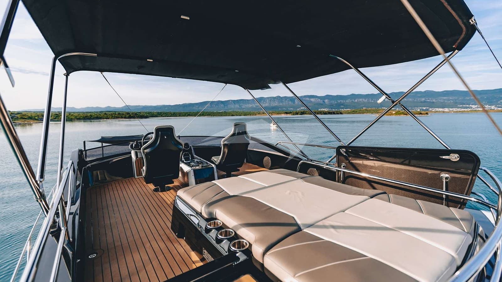 X2, photo from the yacht portfolio 18