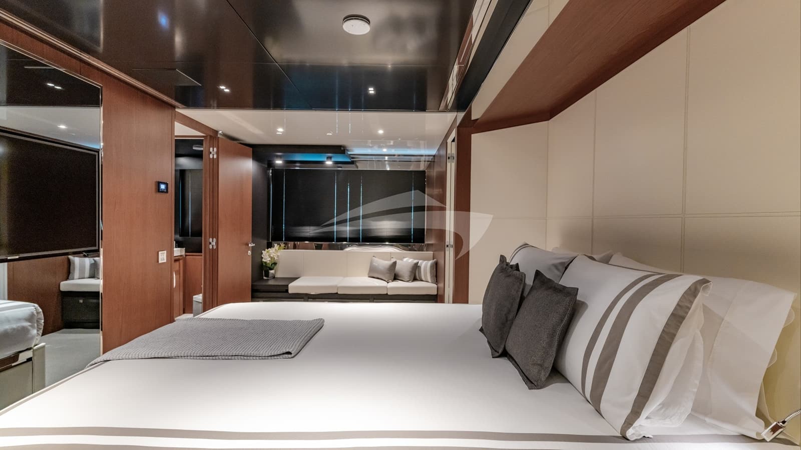 BEYOND BEYOND, photo from the yacht portfolio 12