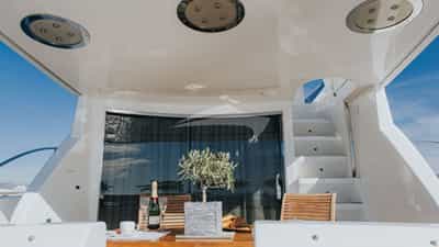 Deck Dining