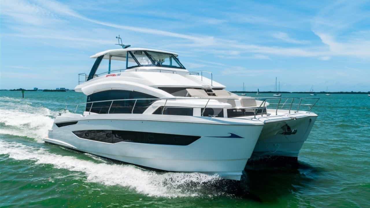 A YACHTA FUN 1