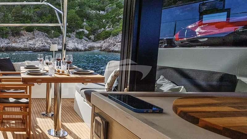 CELINA 16m sailing yacht charter, photo 7