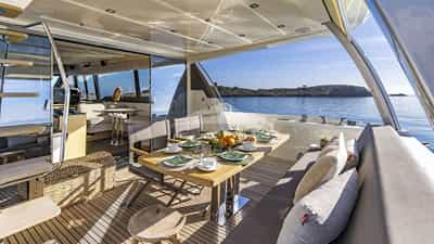 Deck Dining