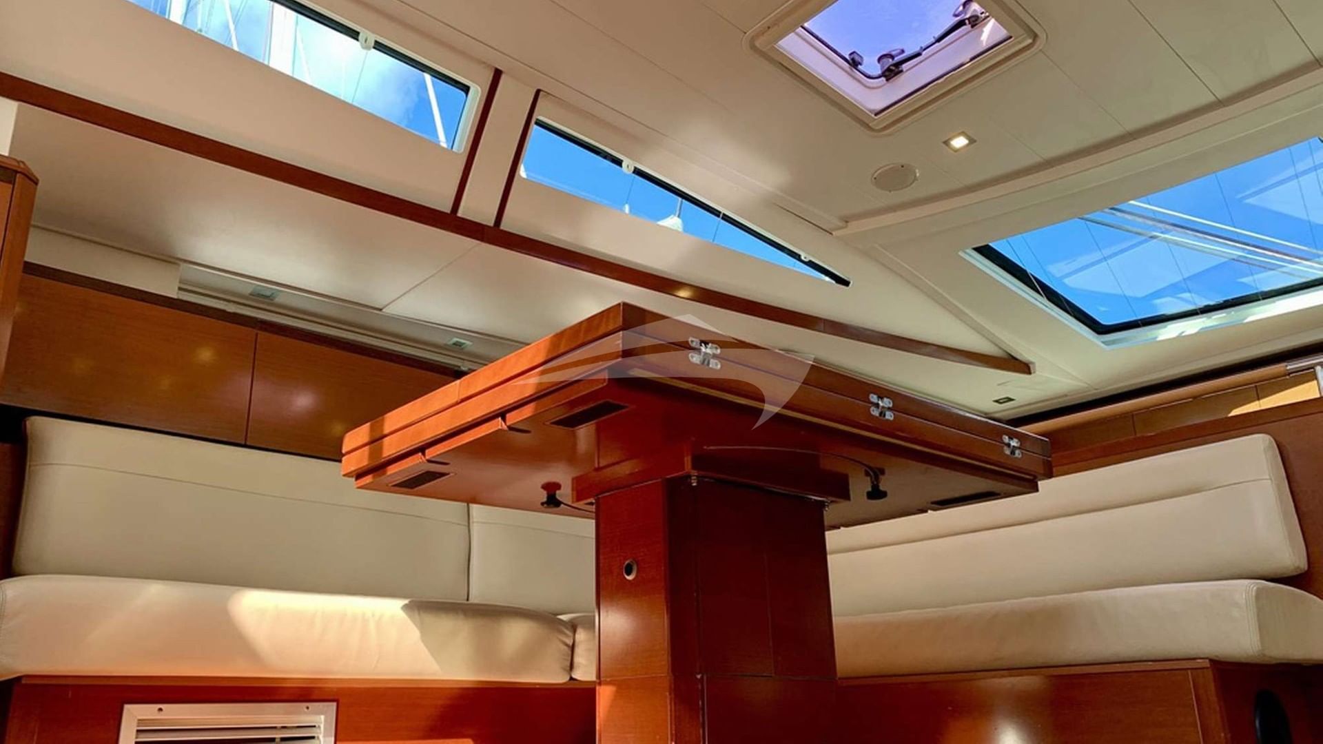 Lots of Natural Light inside