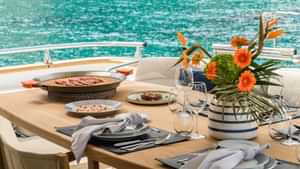 Deck Dining Detail