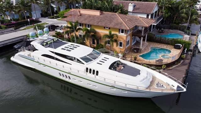 ENCORE 34m motor yacht for charter