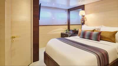 Double Cabin