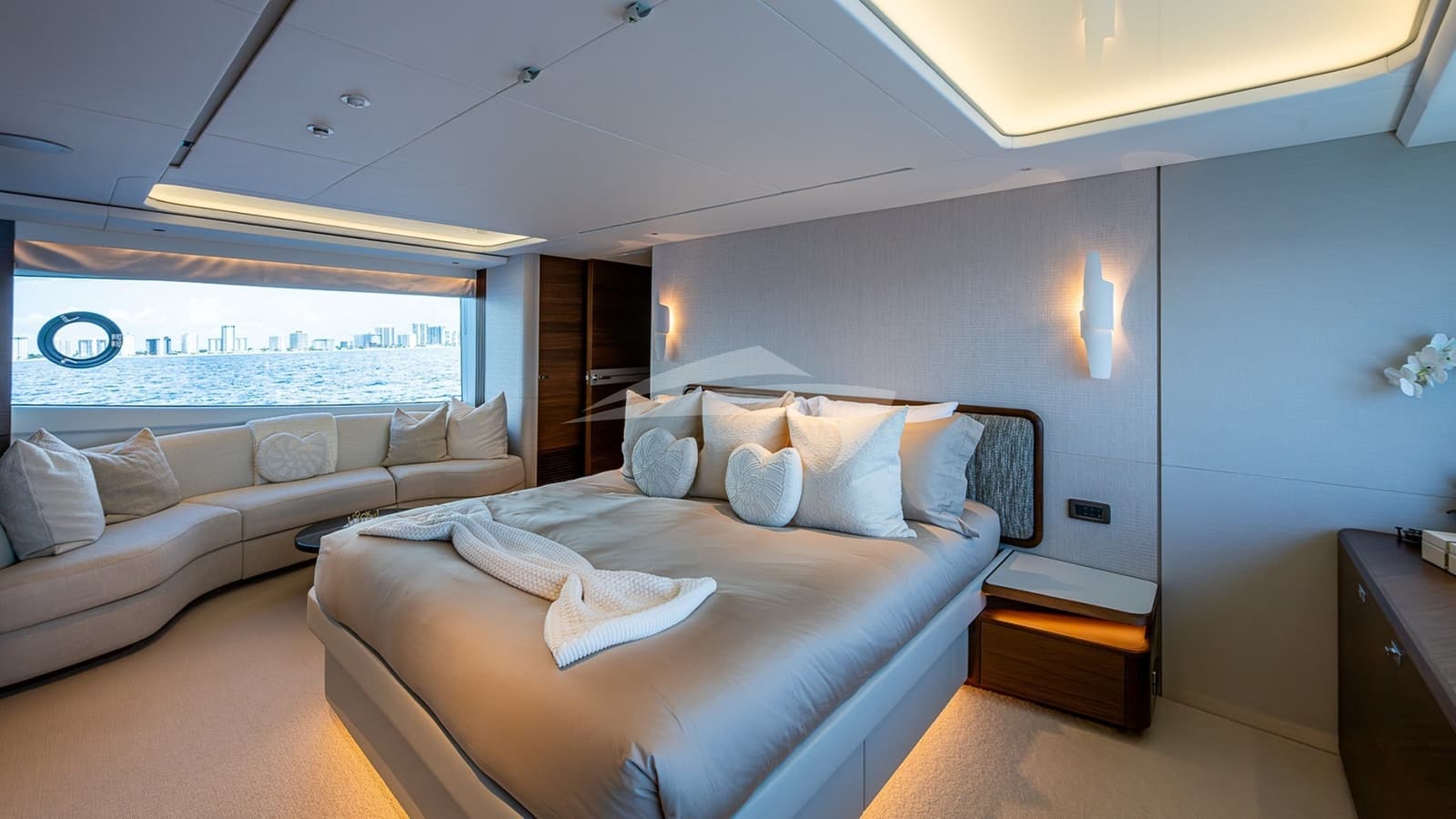 R&R, photo from the yacht portfolio 15