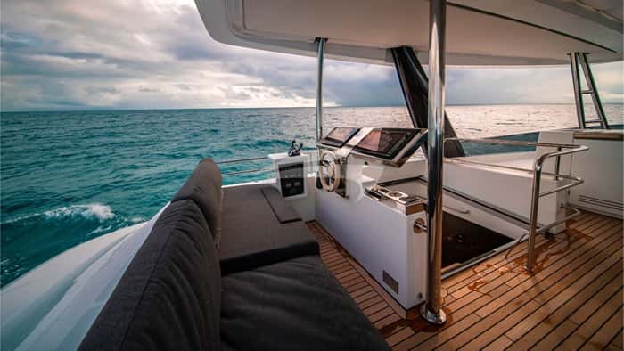 SERENITY VII 19m motor yacht charter, photo 2