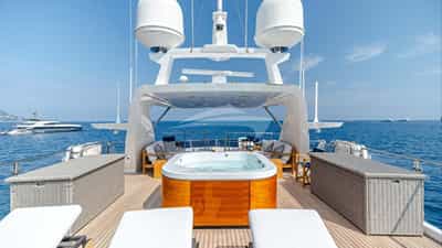 Sundeck