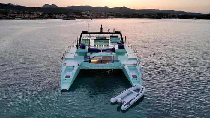 ONE SHOT ONE 27m motor yacht charter, photo 4
