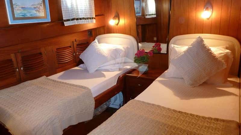 SERENAD 29m sailing yacht charter, photo 8