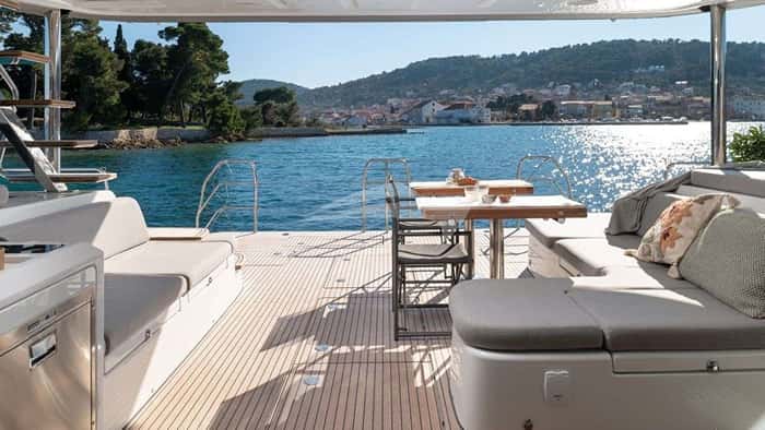 DIAMOND DIVA 20m sailing yacht charter, photo 5