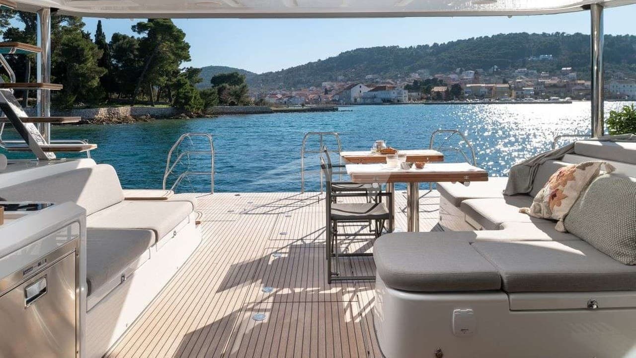 DIAMOND DIVA, photo from the yacht portfolio 4