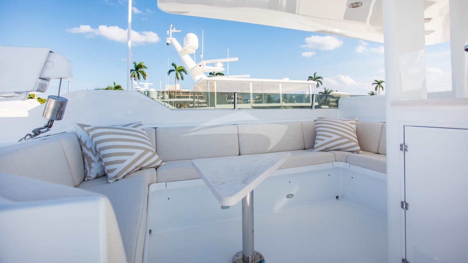 Flybridge Seating