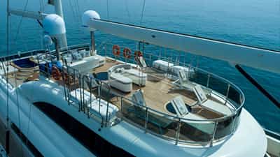 Sun deck