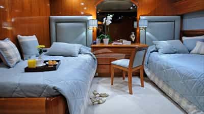 Twin Cabin