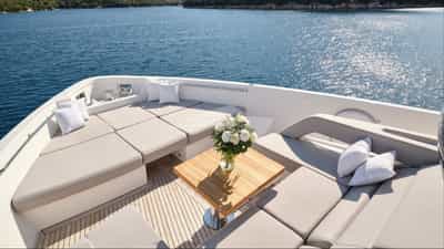 Bow Seating
