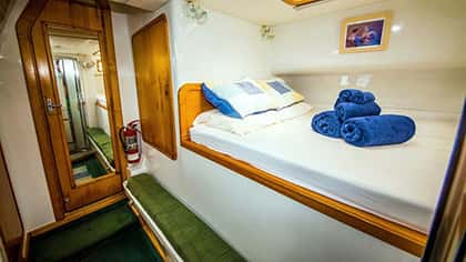 QUEST 17m sailing yacht charter, photo 10