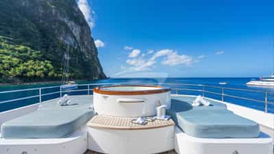 Jacuzzi