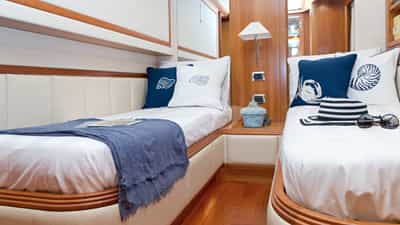 Twin Cabin