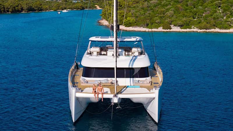 HONEYBIRD 24m sailing yacht charter, photo 2
