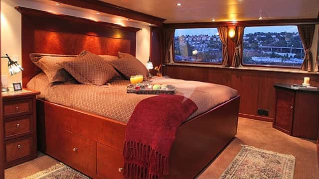 KAYANA yacht charter photo 3