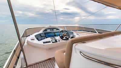 Cockpit Helm