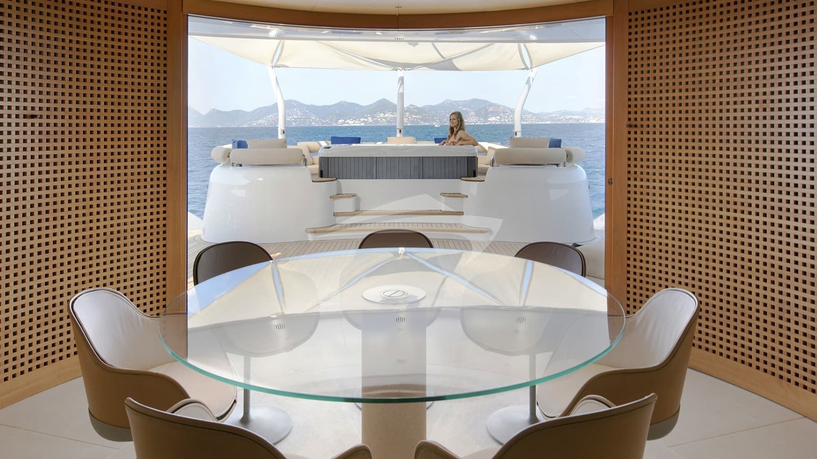 LUISA, Aufnahme aus dem Yachtportfolio 7