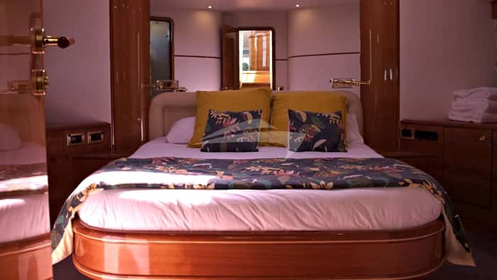 JOIA V 22m motor yacht charter, photo 5